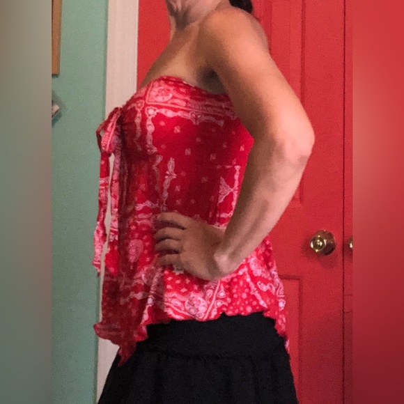 No boundaries strapless bandana top - Picture 2 of 8